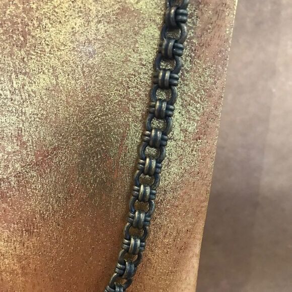 Madewell chain link necklace. - Picture 3 of 10